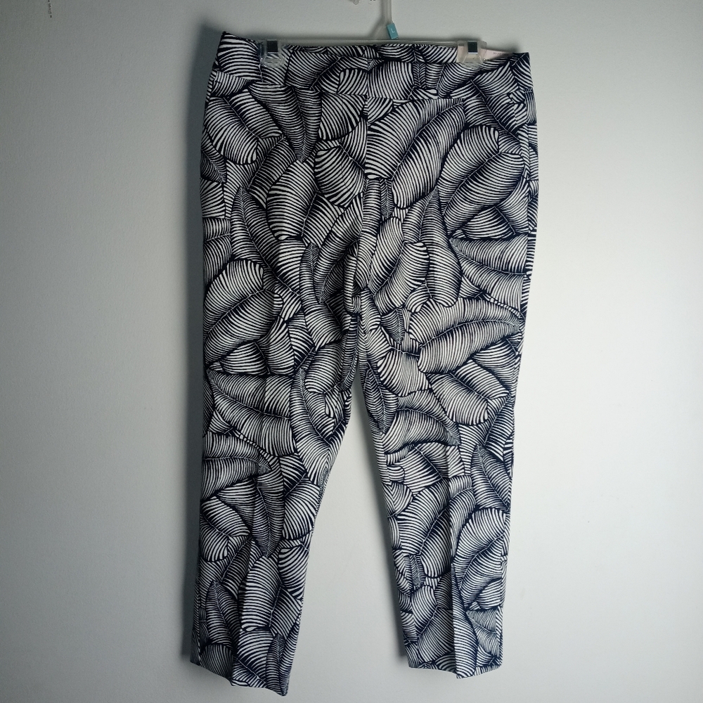 Ann Taylor Factory Curvy Signature Ankle Length Pants Size 10P